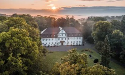 Inmitten der Natur: das Schlosshotel.