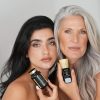 Zwei Models mit Skinsdiamond.