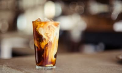 Cold brew Kaffee ist der Sommertrend 2025