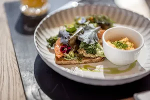 gesundes Frühstück nach der Yoga-Session