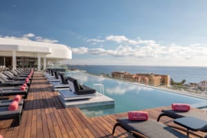 Rooftop Pool © Barceló Hotel Group