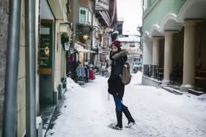 Die_Römerhofgasse_im_Winter.png